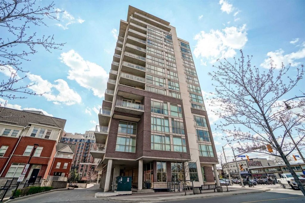 5101 Dundas St West